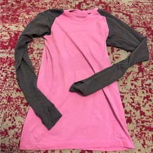 Lululemon pink and grey swiftly tech long sleeve